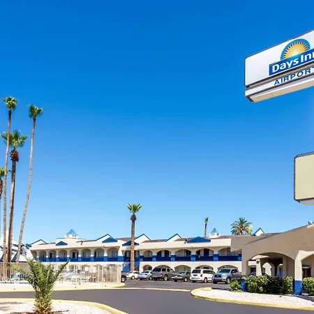 Days Inn By Wyndham Airport - Phoenix-2