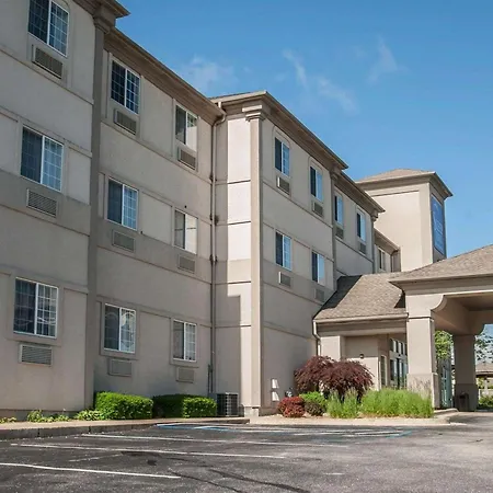 Sleep Inn & Suites Lake Of The Ozarks-2