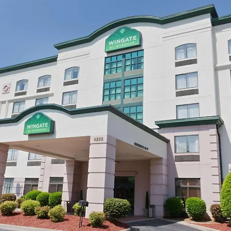 Wingate By Wyndham Charlotte Airport-3