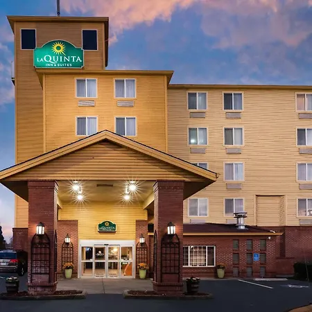 La Quinta By Wyndham Portland Airport-3
