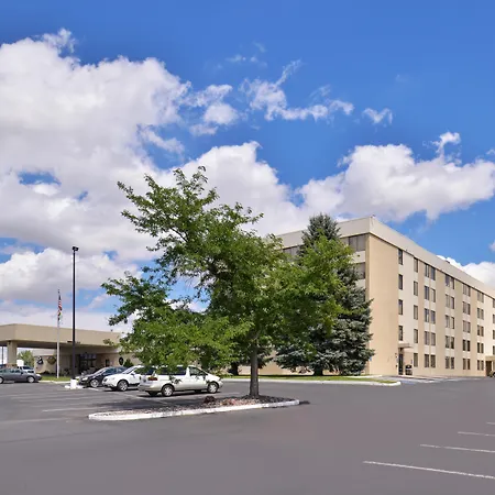 Ramada Plaza By Wyndham Sheridan Hotel & Convention Center-3