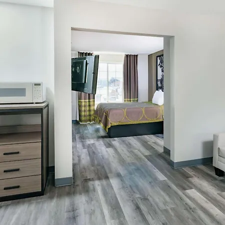 Super 8 By Wyndham Amarillo West-2