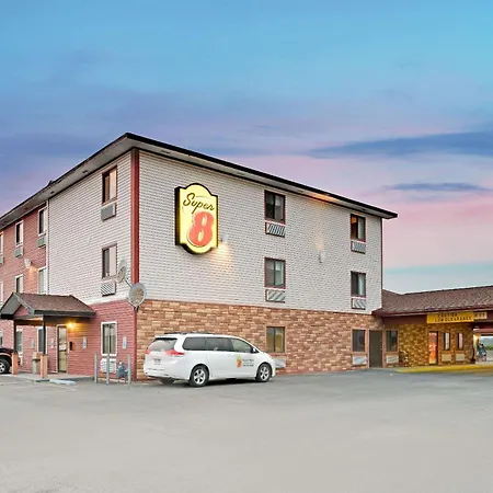 Super 8 By Wyndham Spokane/West-2