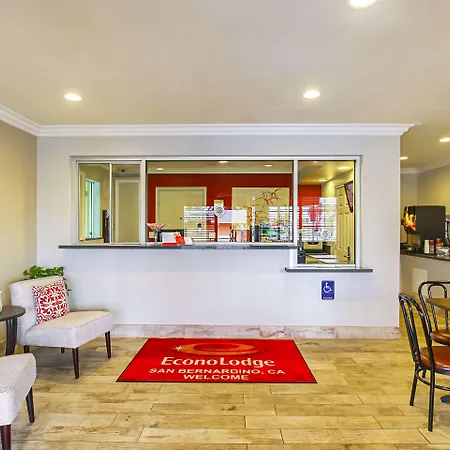Econo Lodge San Bernardino I-215-2
