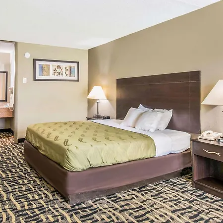 Quality Inn & Suites York East-2