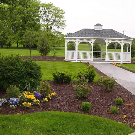 Surestay Plus Hotel By Best Western Lehigh Valley-3