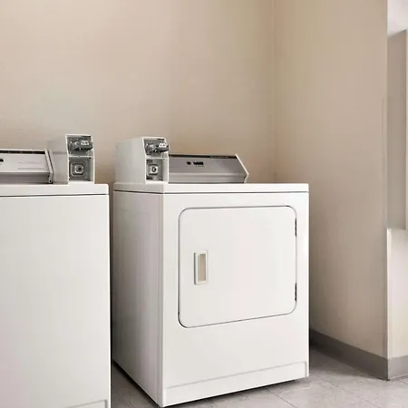 Microtel Inn & Suites Lodi-3
