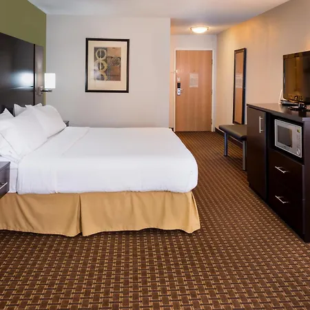 Holiday Inn Express & Suites Bucyrus By Ihg-3