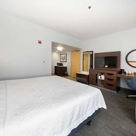 Hampton Inn & Suites Modesto - Salida-2