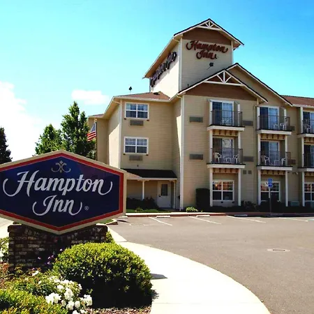 Hampton Inn Ukiah-2