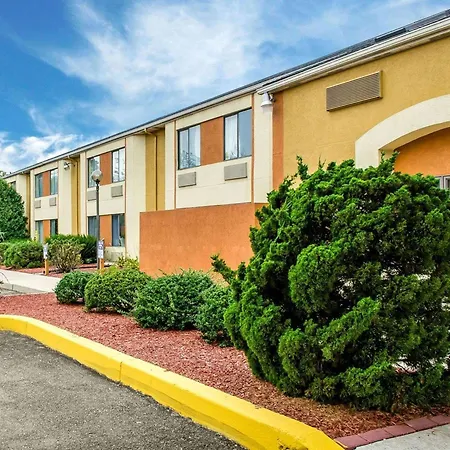 Econo Lodge Harrisburg - Hershey North-3