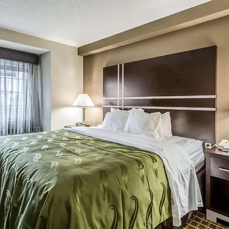 Quality Inn & Suites West El Paso I-10-2