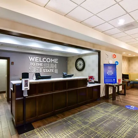 Hampton Inn Tucson-Airport-2