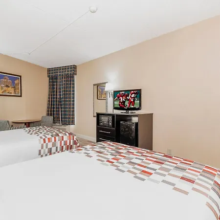 Red Roof Inn & Suites Macon-2