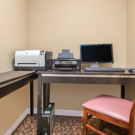 Hawthorn Extended Stay By Wyndham Wichita-2