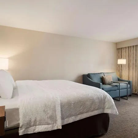 Hampton Inn Lincoln Airport, Ne-3