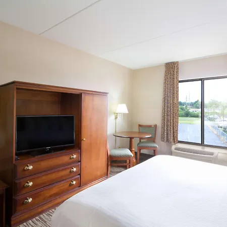 Comfort Inn & Suites Buffalo Airport-3