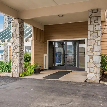 Quality Inn Bloomsburg-2