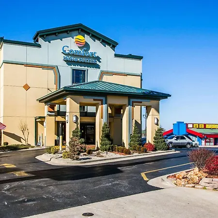 Comfort Inn & Suites Springfield I-44-2