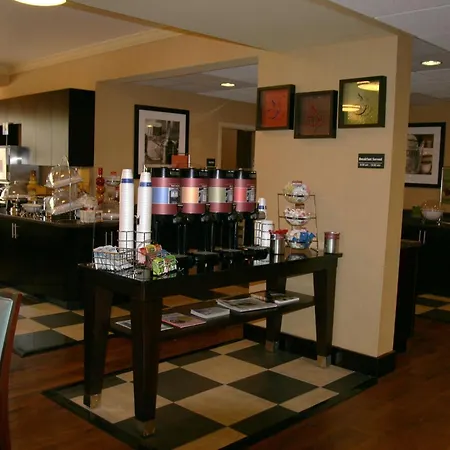 Hampton Inn Dalton-3