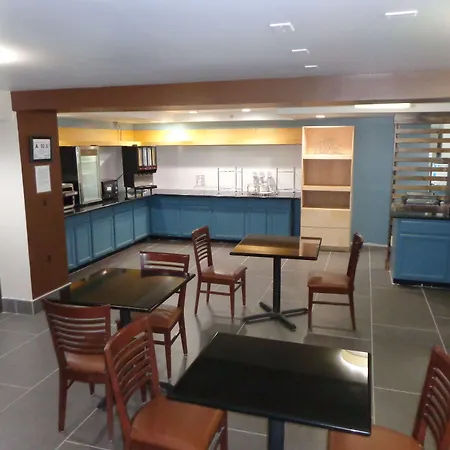 Country Inn & Suites By Radisson, Roanoke Rapids, Nc-2