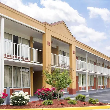 Quality Inn Fredericksburg Near Historic Downtown-2