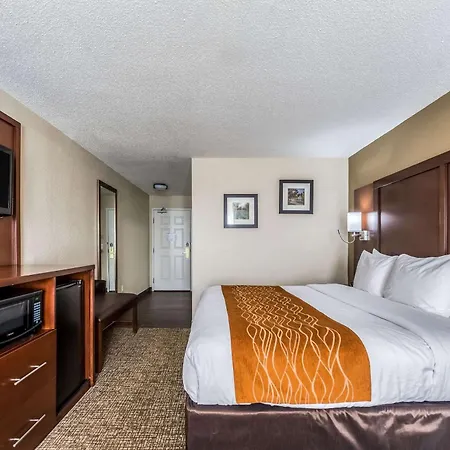 Comfort Inn & Suites Dayton North-3