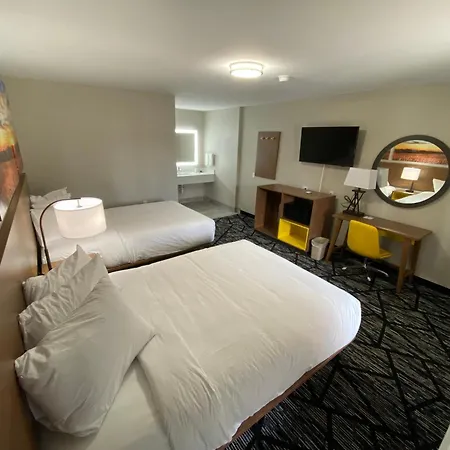 Days Inn By Wyndham Lake Charles-3