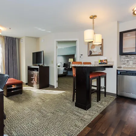 Staybridge Suites Grand Forks By Ihg-2
