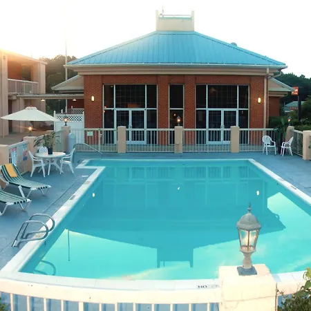Baymont By Wyndham Warrenton-2