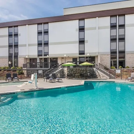 Wyndham Garden Marietta Atlanta North-2