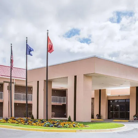 Ramada By Wyndham Wytheville-2