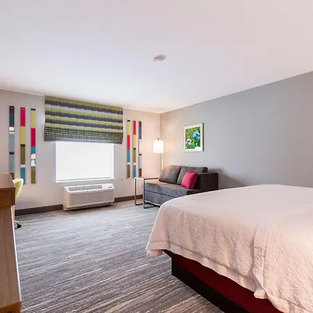 Hampton Inn Bismarck-2
