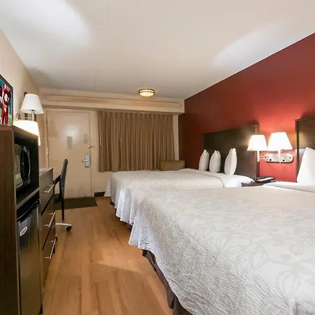 Red Roof Inn Plus + Boston - Framingham-3