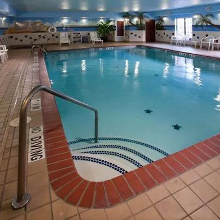 Quality Inn & Suites Near University-3