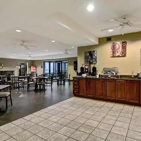 Comfort Inn & Suites Hot Springs Midtown-3