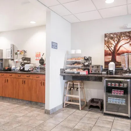 Microtel Inn & Suites By Wyndham Rice Lake-3