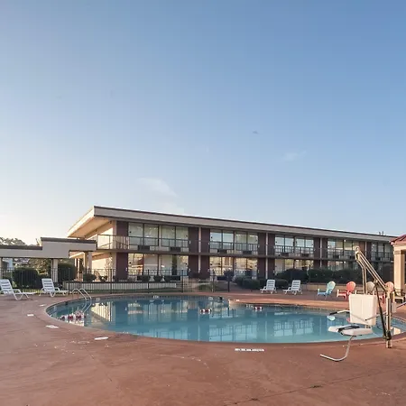 Horizon Inn & Suites-2
