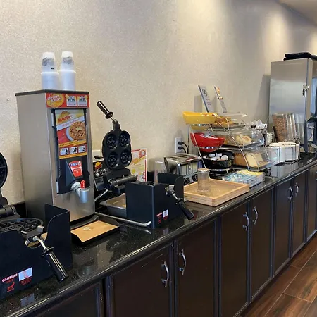 Comfort Inn Saint Paul East-2