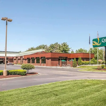 Baymont By Wyndham South Bend Near Notre Dame-3