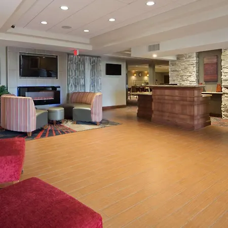 Best Western Plus Willmar-3