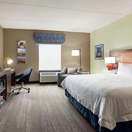 Hampton Inn & Suites Frederick/Fort Detrick-3