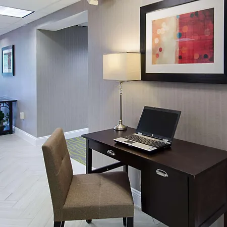 Quality Inn & Suites Worcester-3