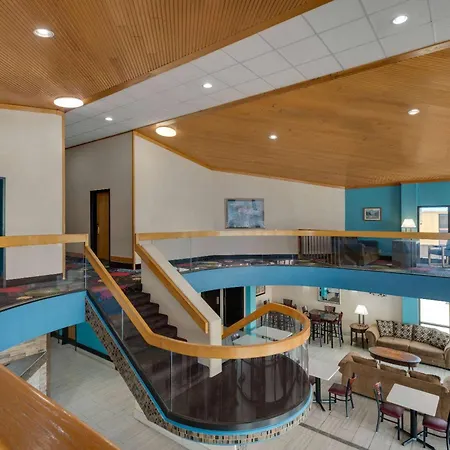 Baymont By Wyndham Muncie Near Ball State University-3