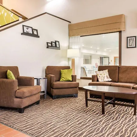Sleep Inn & Suites Columbus South-2