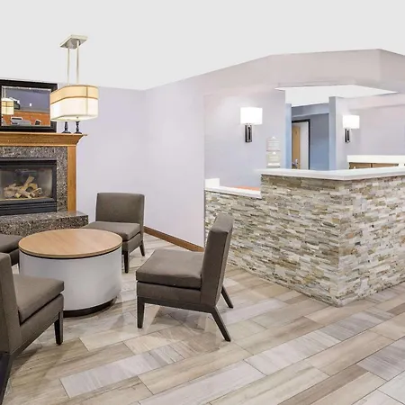 Microtel Inn And Suites - Ames-3