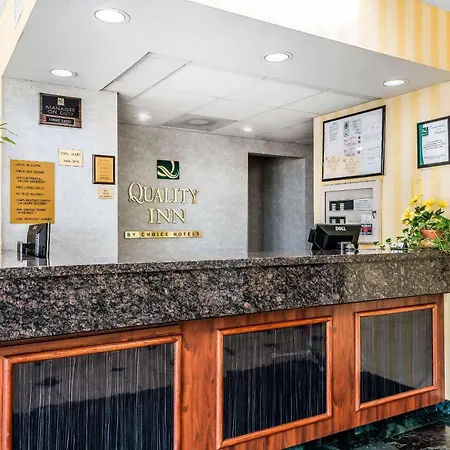 Quality Inn Fort Pierce I-95-2