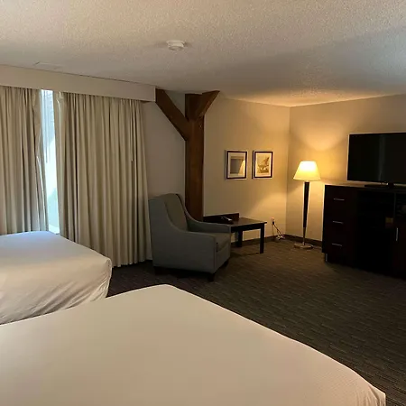 Best Western Plus Como Park Hotel-3