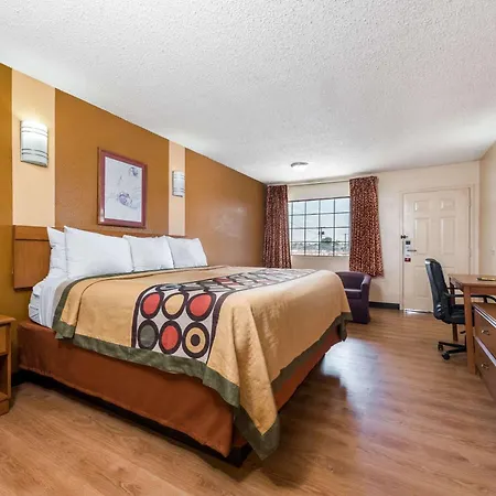 Super 8 By Wyndham Waco/Mall Area Tx-3