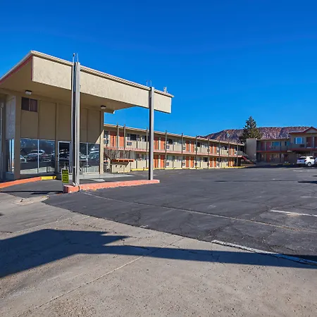 Rodeway Inn Cedar City-3